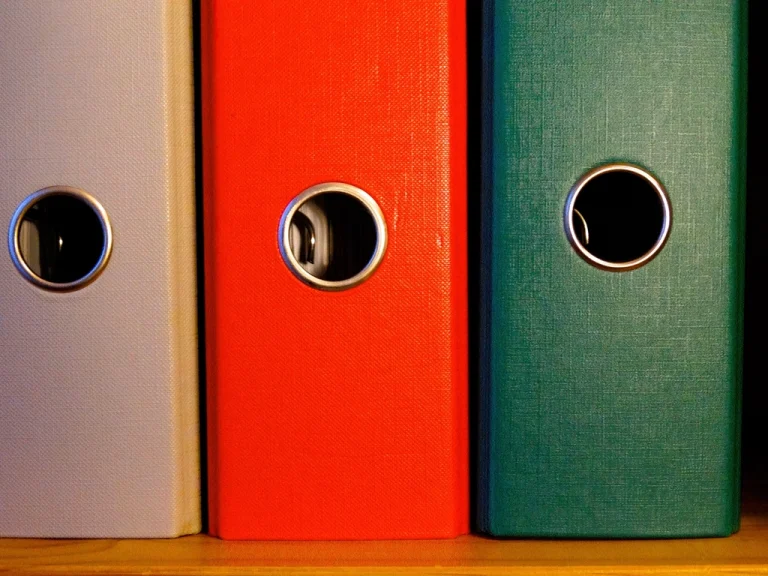 A catalogue of index cards